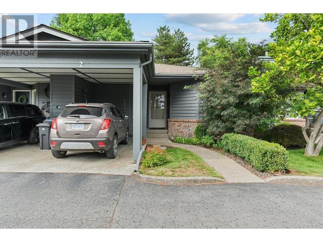 2 - 1530 Kelglen Cres, House attached with 3 bedrooms, 2 bathrooms and null parking in Kelowna BC | Image 41
