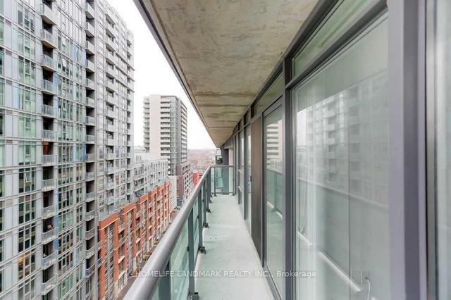 1008W - 36 Lisgar St, Condo with 2 bedrooms, 2 bathrooms and 1 parking in Toronto ON | Image 4