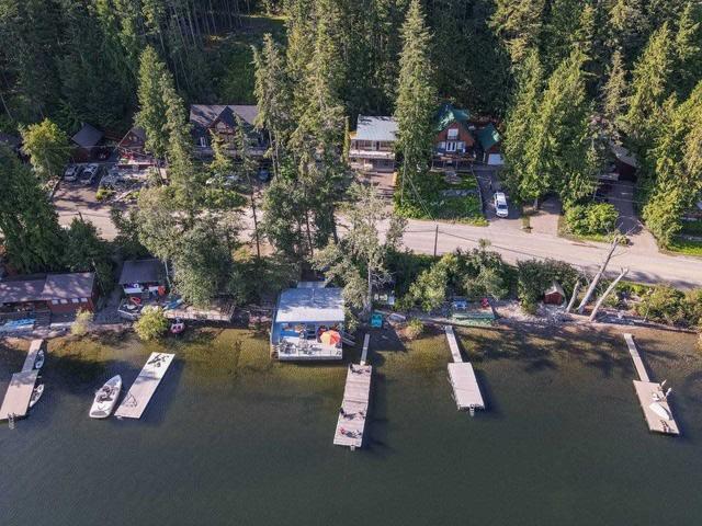 2236 Blind Bay Rd, House detached with 5 bedrooms, 3 bathrooms and 7 parking in Columbia Shuswap C BC | Image 14
