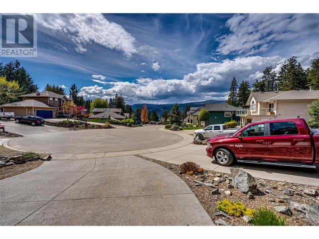 19 Kestrel Crt, House detached with 4 bedrooms, 3 bathrooms and 6 parking in Vernon BC | Image 54