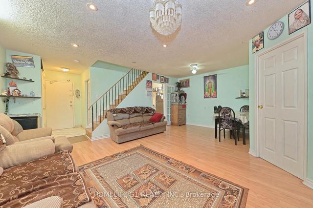 39 - 100 Mornelle Ct, Townhouse with 3 bedrooms, 1 bathrooms and 1 parking in Toronto ON | Image 38