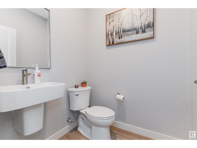 1087 Eaton Rd Nw Nw, House detached with 3 bedrooms, 2 bathrooms and 4 parking in Edmonton AB | Image 24