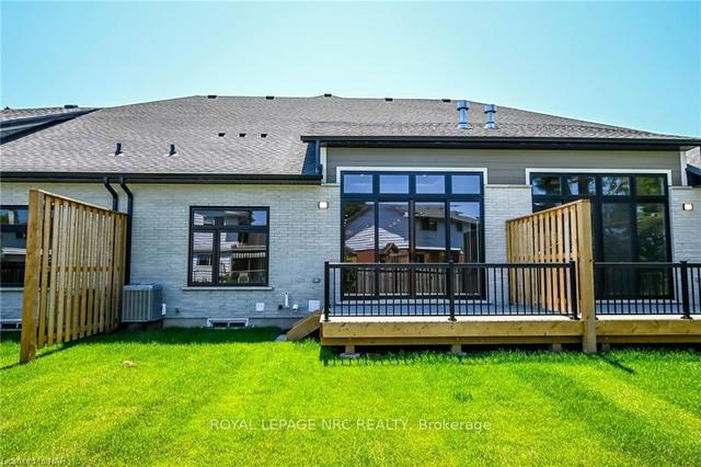 45 Lakeshore Rd, House attached with 4 bedrooms, 3 bathrooms and 3 parking in St. Catharines ON | Image 30