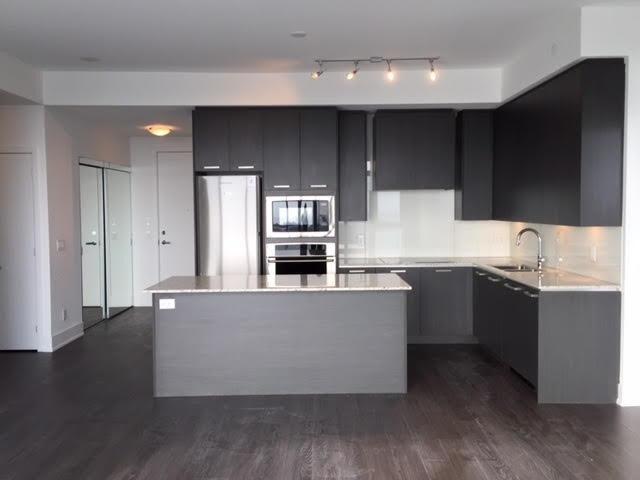 lph5 - 1830 Bloor St W, Condo with 2 bedrooms, 2 bathrooms and 2 parking in Toronto ON | Image 7
