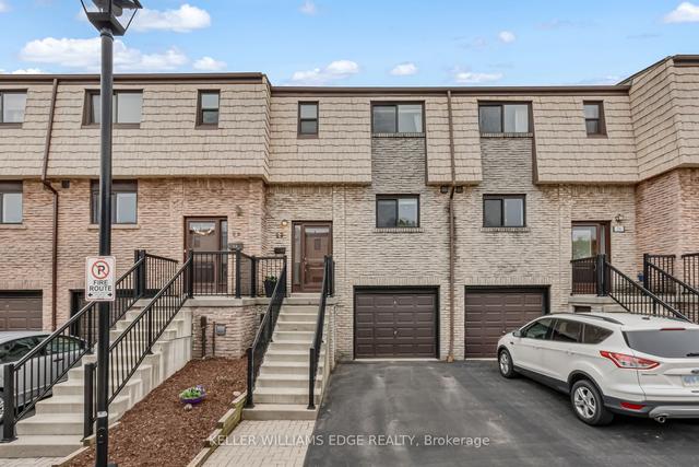 23 - 1520 Sixth Line, Townhouse with 3 bedrooms, 2 bathrooms and 2 parking in Oakville ON | Image 1