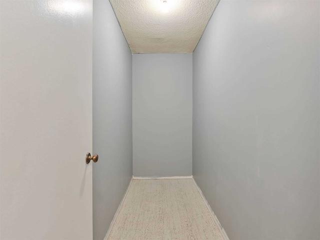 1313 - 50 Mississauga Valley Blvd, Condo with 3 bedrooms, 2 bathrooms and 1 parking in Mississauga ON | Image 26
