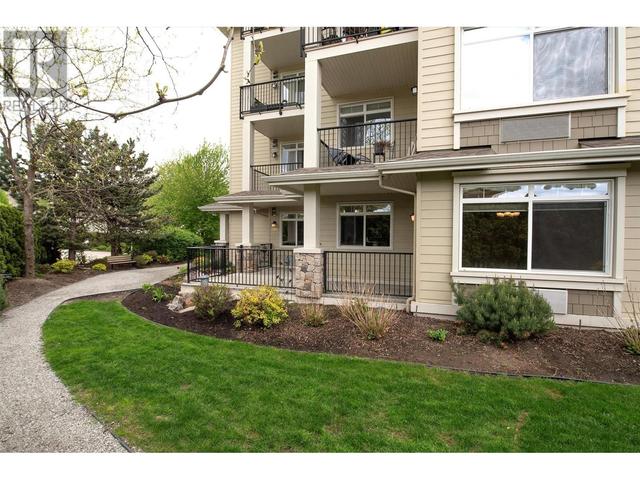 104 - 1350 Ridgeway Dr, Condo with 2 bedrooms, 2 bathrooms and 1 parking in Kelowna BC | Image 2