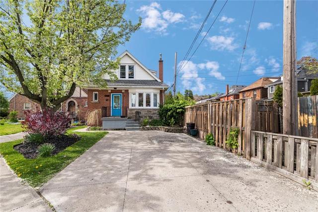 1468 King St E, House detached with 3 bedrooms, 2 bathrooms and 2 parking in Hamilton ON | Image 1