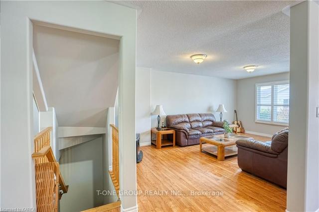 385 Morningside Dr, House detached with 3 bedrooms, 3 bathrooms and 6 parking in Kingston ON | Image 32