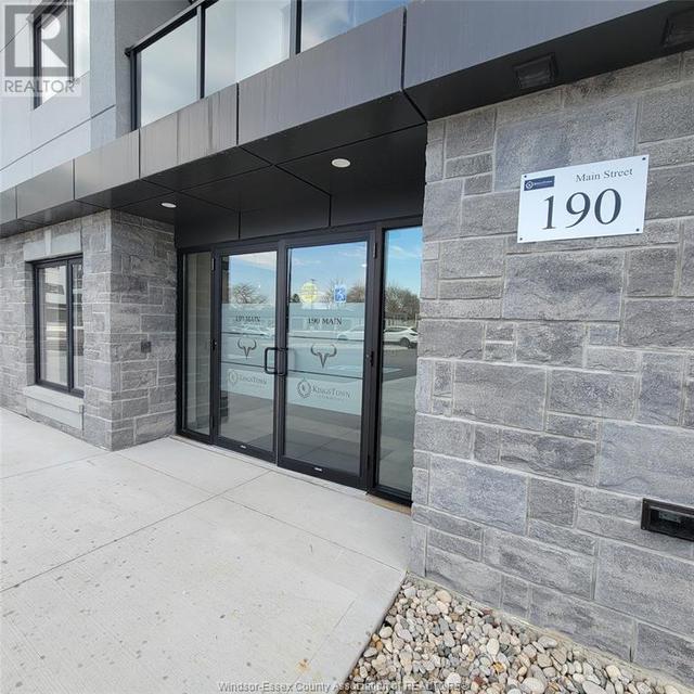403 - 190 Main Street East, Condo with 2 bedrooms, 2 bathrooms and null parking in Kingsville ON | Image 3
