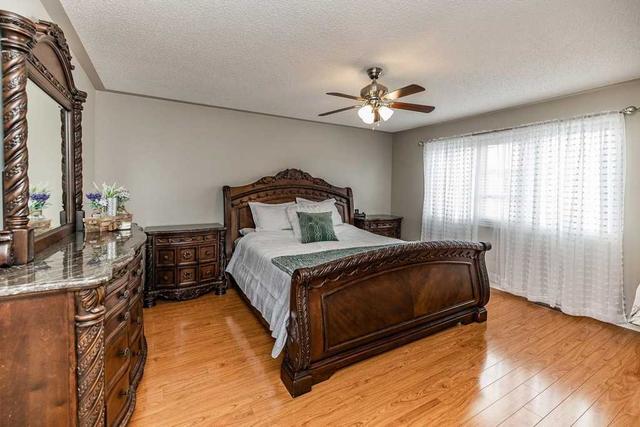 10 Rockgarden Trail, House attached with 3 bedrooms, 4 bathrooms and 3 parking in Brampton ON | Image 13
