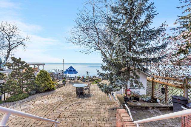 327a Lake Promenade, House detached with 4 bedrooms, 4 bathrooms and 6 parking in Toronto ON | Image 5