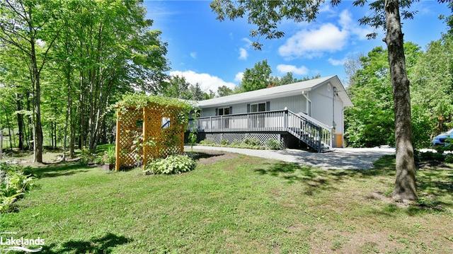 70 Sugarbush Boulevard, House detached with 4 bedrooms, 3 bathrooms and 10 parking in Trent Lakes ON | Image 10