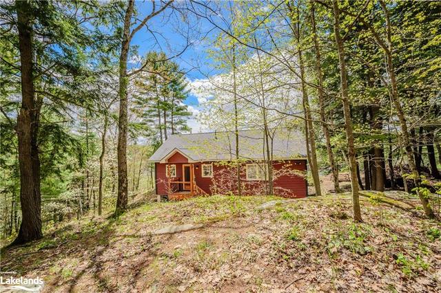 27 Beaumont Bay Rd, House detached with 2 bedrooms, 1 bathrooms and 3 parking in Muskoka Lakes ON | Image 26