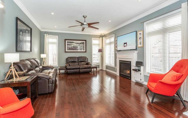 424 Baylis Ct, House detached with 4 bedrooms, 5 bathrooms and 7 parking in Milton ON | Image 7