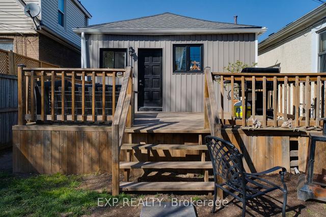 202 Roxborough Ave, House detached with 2 bedrooms, 2 bathrooms and 1 parking in Hamilton ON | Image 31