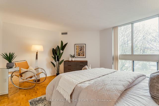 310 - 10 Kenneth Ave, Condo with 2 bedrooms, 2 bathrooms and 1 parking in Toronto ON | Image 25