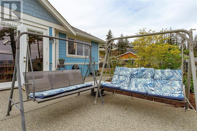 2191 Stonewater Lane, House detached with 3 bedrooms, 2 bathrooms and 2 parking in Sooke BC | Image 39