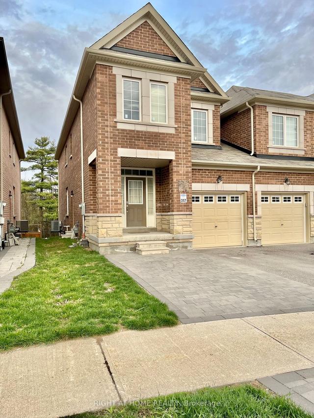 63 Collin Ct, House attached with 4 bedrooms, 4 bathrooms and 4 parking in Richmond Hill ON | Image 1