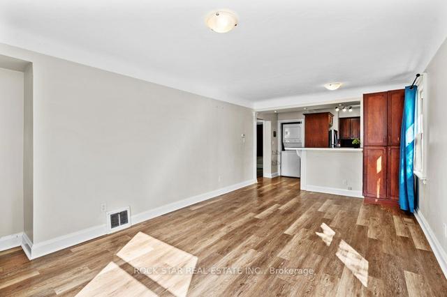 253 W 2nd St, House detached with 2 bedrooms, 2 bathrooms and 4 parking in Hamilton ON | Image 23