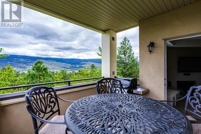 2322 - 1873 Country Club Dr, Condo with 3 bedrooms, 2 bathrooms and 1 parking in Kelowna BC | Image 16