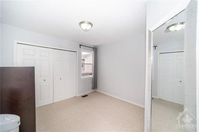 224 Monterey Dr, Townhouse with 3 bedrooms, 2 bathrooms and 1 parking in Ottawa ON | Image 18