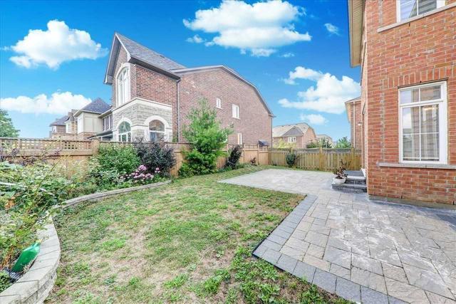 47 Prince Of Wales Dr, House detached with 5 bedrooms, 4 bathrooms and 4 parking in Markham ON | Image 22