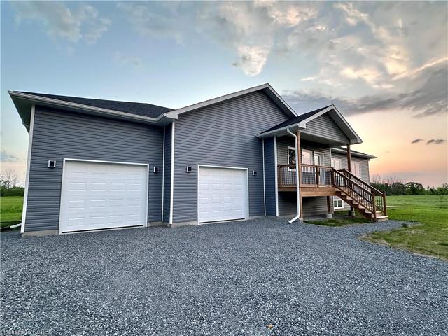 5777 Highway 38, House detached with 3 bedrooms, 2 bathrooms and 7 parking in South Frontenac ON | Image 12