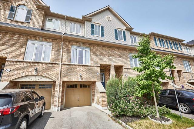 37 Martinworth Lane, Townhouse with 3 bedrooms, 3 bathrooms and 1 parking in Ajax ON | Image 1