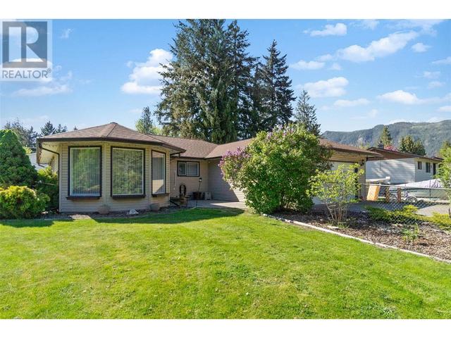 602 Birch Ave, House detached with 3 bedrooms, 2 bathrooms and 2 parking in Sicamous BC | Image 43