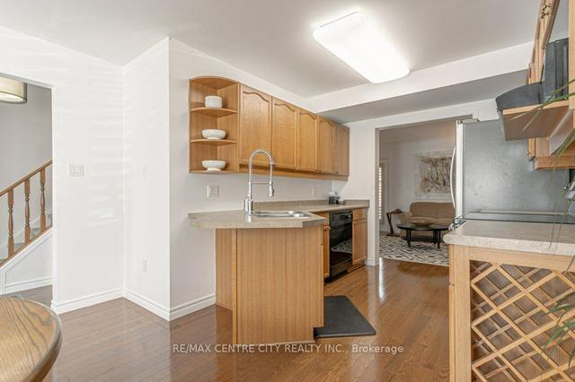 34 - 20 Kernohan Pky, Townhouse with 3 bedrooms, 2 bathrooms and 1 parking in London ON | Image 40