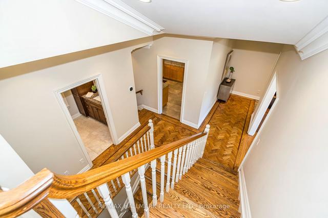 14 Hampshire Hts, House detached with 3 bedrooms, 4 bathrooms and 4 parking in Toronto ON | Image 15