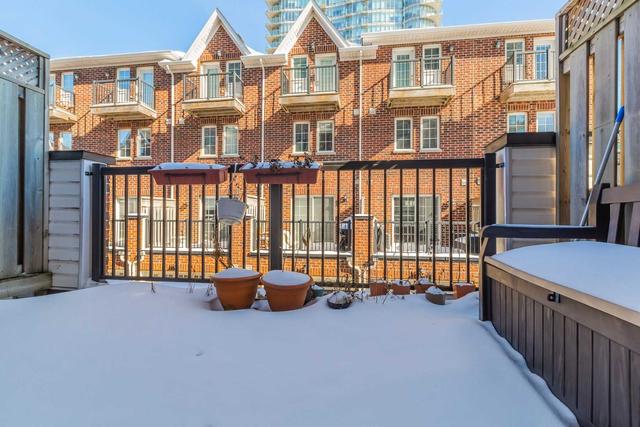 th16 - 8 Windermere Ave, Townhouse with 3 bedrooms, 3 bathrooms and 2 parking in Toronto ON | Image 7