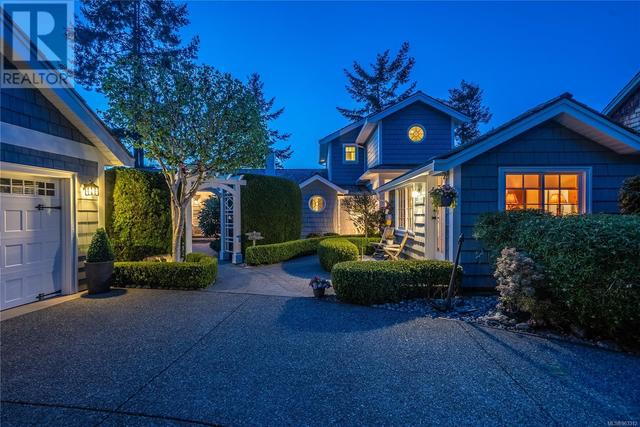 1281 Point Mercer Dr, House detached with 4 bedrooms, 4 bathrooms and 3 parking in Qualicum Beach BC | Image 46