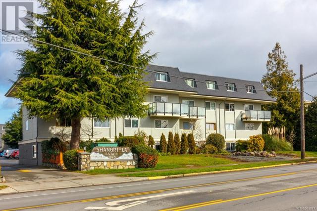 29 - 840 Craigflower Rd, House attached with 2 bedrooms, 2 bathrooms and 1 parking in Esquimalt BC | Image 1