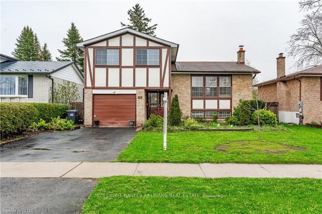 44 Queensdale Cres, House detached with 3 bedrooms, 2 bathrooms and 3 parking in Guelph ON | Image 1