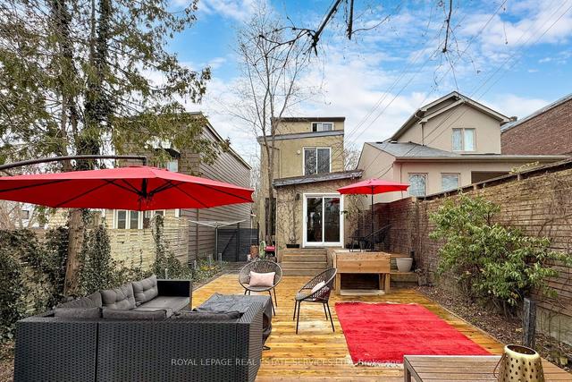 69 Boultbee Ave, House detached with 3 bedrooms, 2 bathrooms and 3 parking in Toronto ON | Image 24