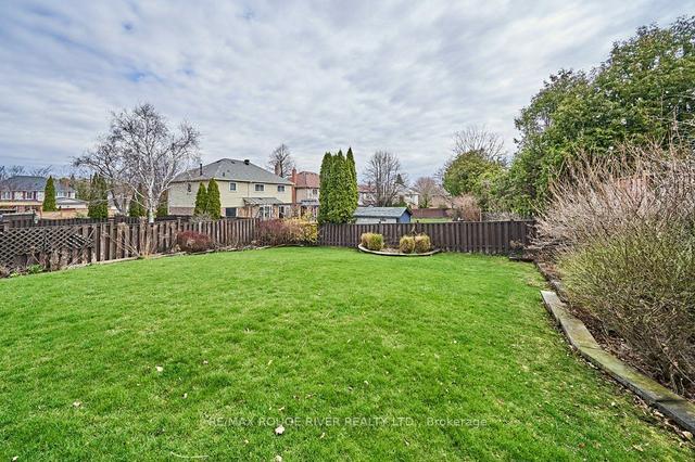 7 Ormandy Crt, House detached with 4 bedrooms, 3 bathrooms and 6 parking in Whitby ON | Image 33