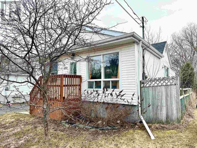 177 Nelson St, House detached with 4 bedrooms, 2 bathrooms and null parking in Thunder Bay ON | Image 3