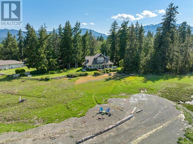 505 Arbutus Bay Rd, House detached with 3 bedrooms, 2 bathrooms and 8 parking in Comox Valley A BC | Image 24