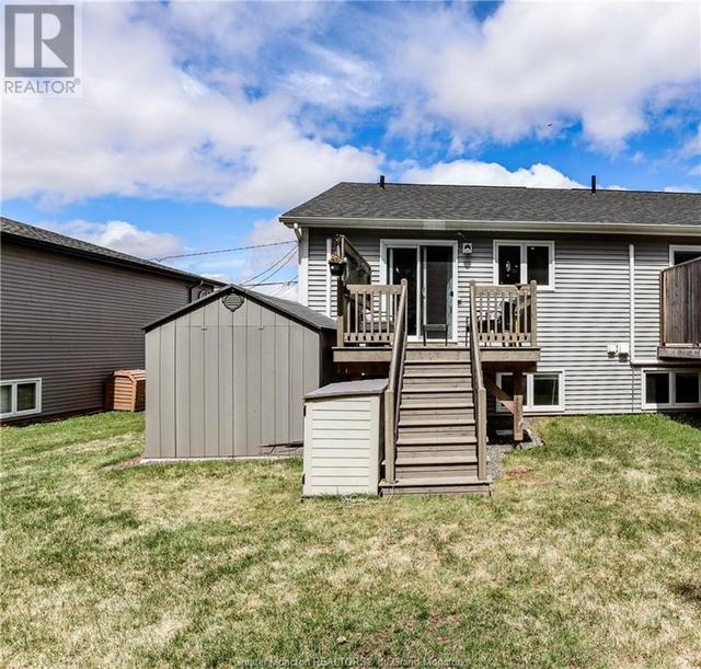 235 Des Erables, House attached with 3 bedrooms, 1 bathrooms and null parking in Dieppe NB | Image 25