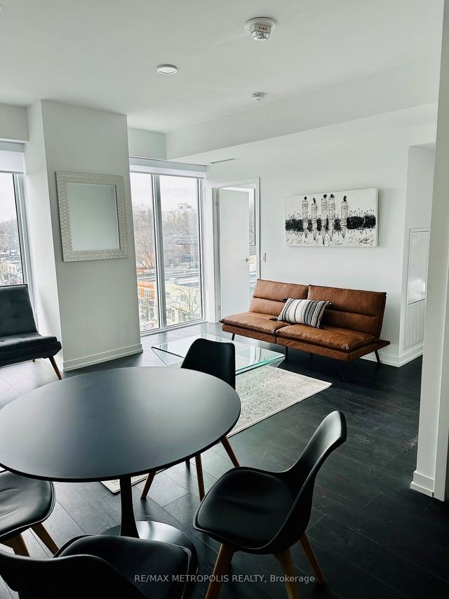 518 - 2020 Bathurst St, Condo with 3 bedrooms, 2 bathrooms and 1 parking in Toronto ON | Image 14