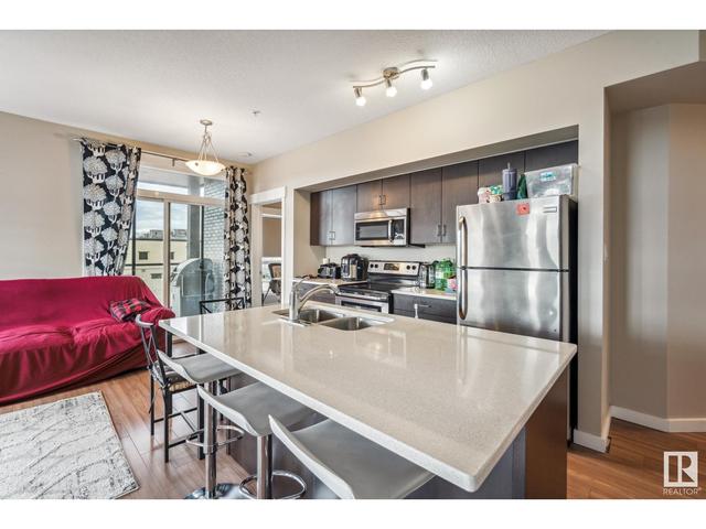 212 - 10518 113 St Nw, Condo with 2 bedrooms, 2 bathrooms and 1 parking in Edmonton AB | Image 1