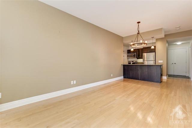 505 - 245 Kent St, Condo with 2 bedrooms, 2 bathrooms and 1 parking in Ottawa ON | Image 10