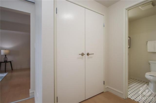 802 - 555 Anand Private, Condo with 1 bedrooms, 2 bathrooms and 1 parking in Ottawa ON | Image 12