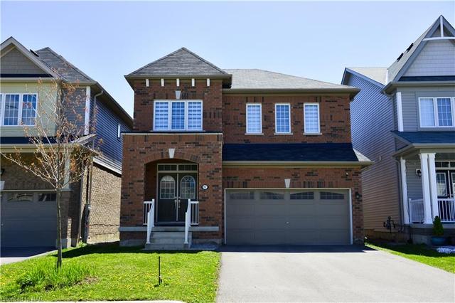 17 Cloy Dr, House detached with 4 bedrooms, 2 bathrooms and 4 parking in Thorold ON | Image 1
