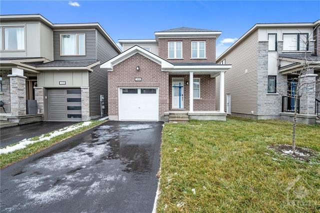 308 Crossway Terr, House detached with 4 bedrooms, 3 bathrooms and 3 parking in Ottawa ON | Image 1