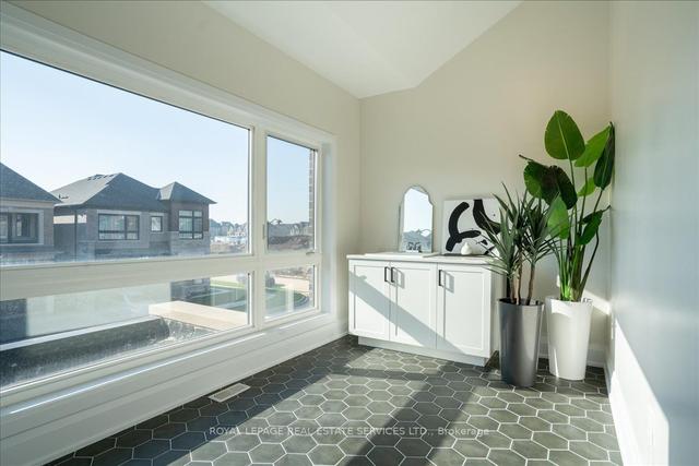 1295 Minnow St, House detached with 4 bedrooms, 6 bathrooms and 4 parking in Oakville ON | Image 16