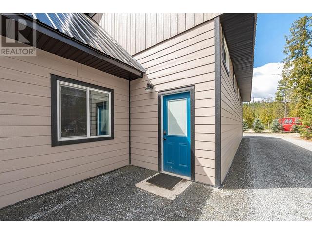 106 Parkside Pl, House detached with 3 bedrooms, 2 bathrooms and 8 parking in Enderby BC | Image 37