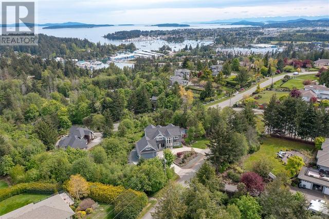 11121 Calypso Lane, House detached with 5 bedrooms, 4 bathrooms and 5 parking in North Saanich BC | Image 86
